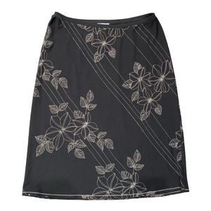 Ann Taylor embroidered floral Y2k skirt
